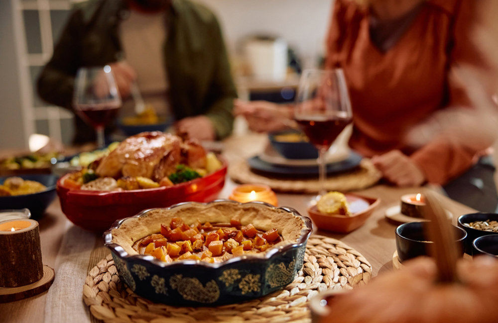 Thanksgiving table